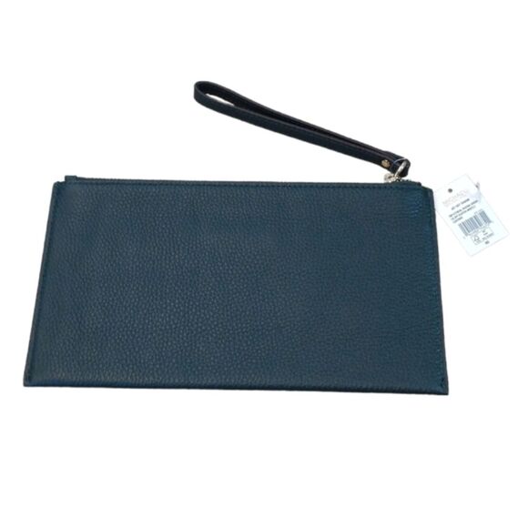 NWT Michael Kors Jet Set Charm Wristlet - Picture 3 of 9